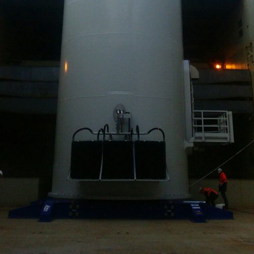 Loading of bottom section of a wind turbine of 30m height  and 200 MT at Aviles port .